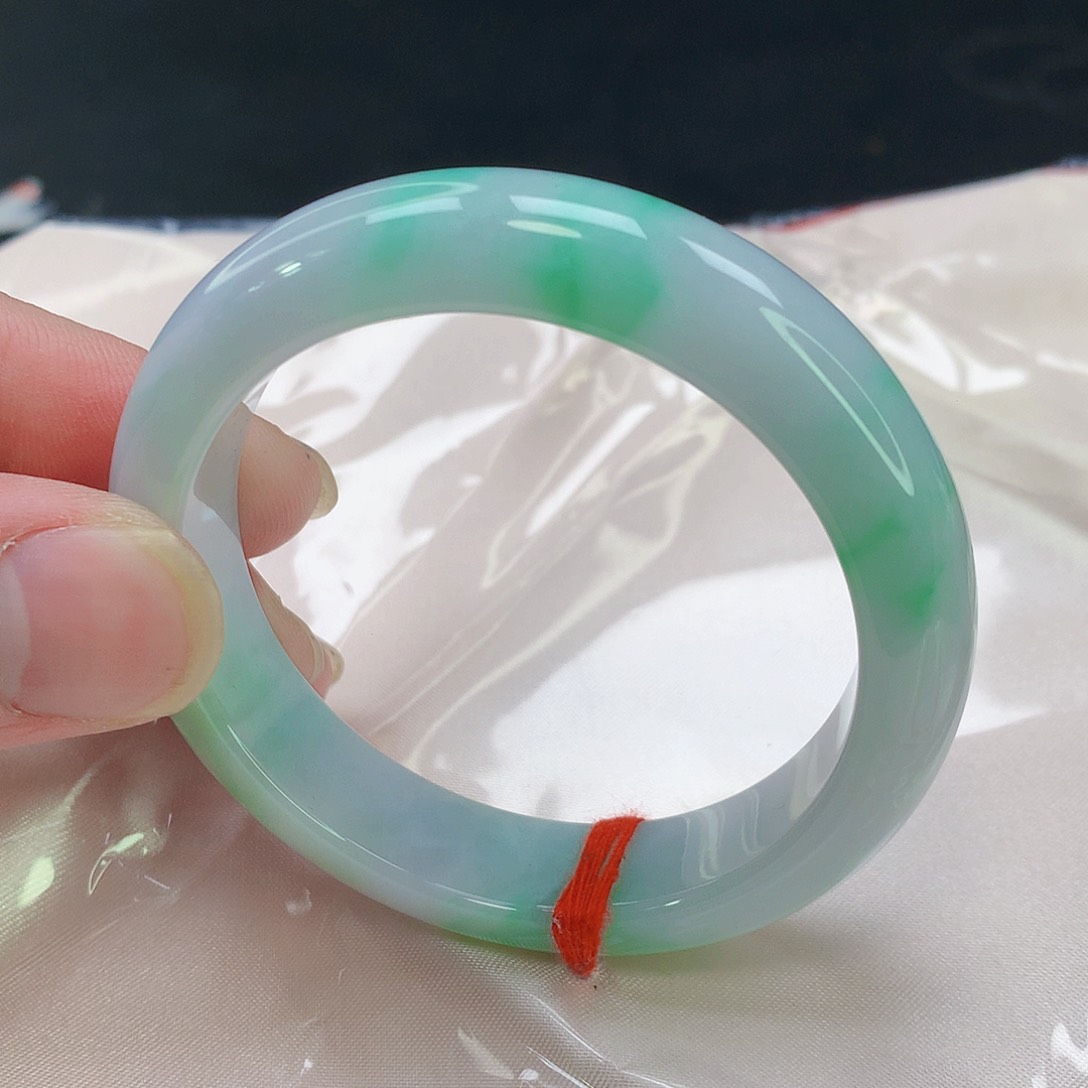 翡翠手镯未镶嵌70缅甸天然翡翠A货