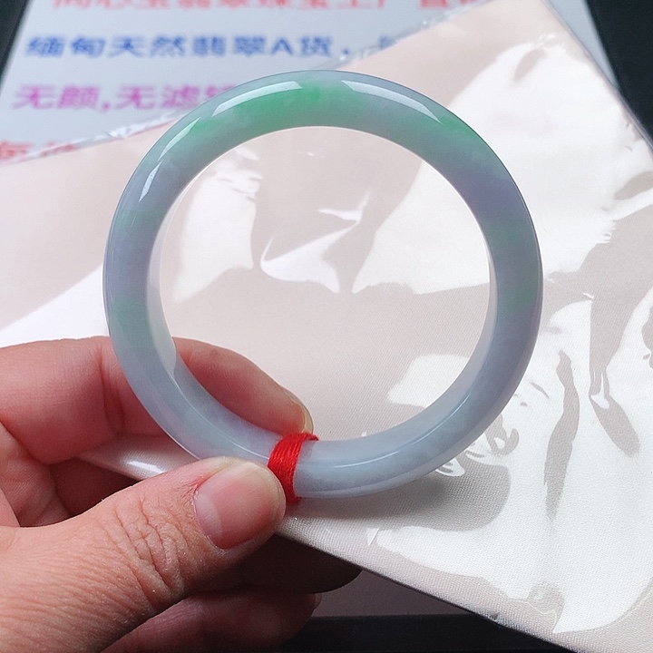翡翠手镯未镶嵌翡翠132