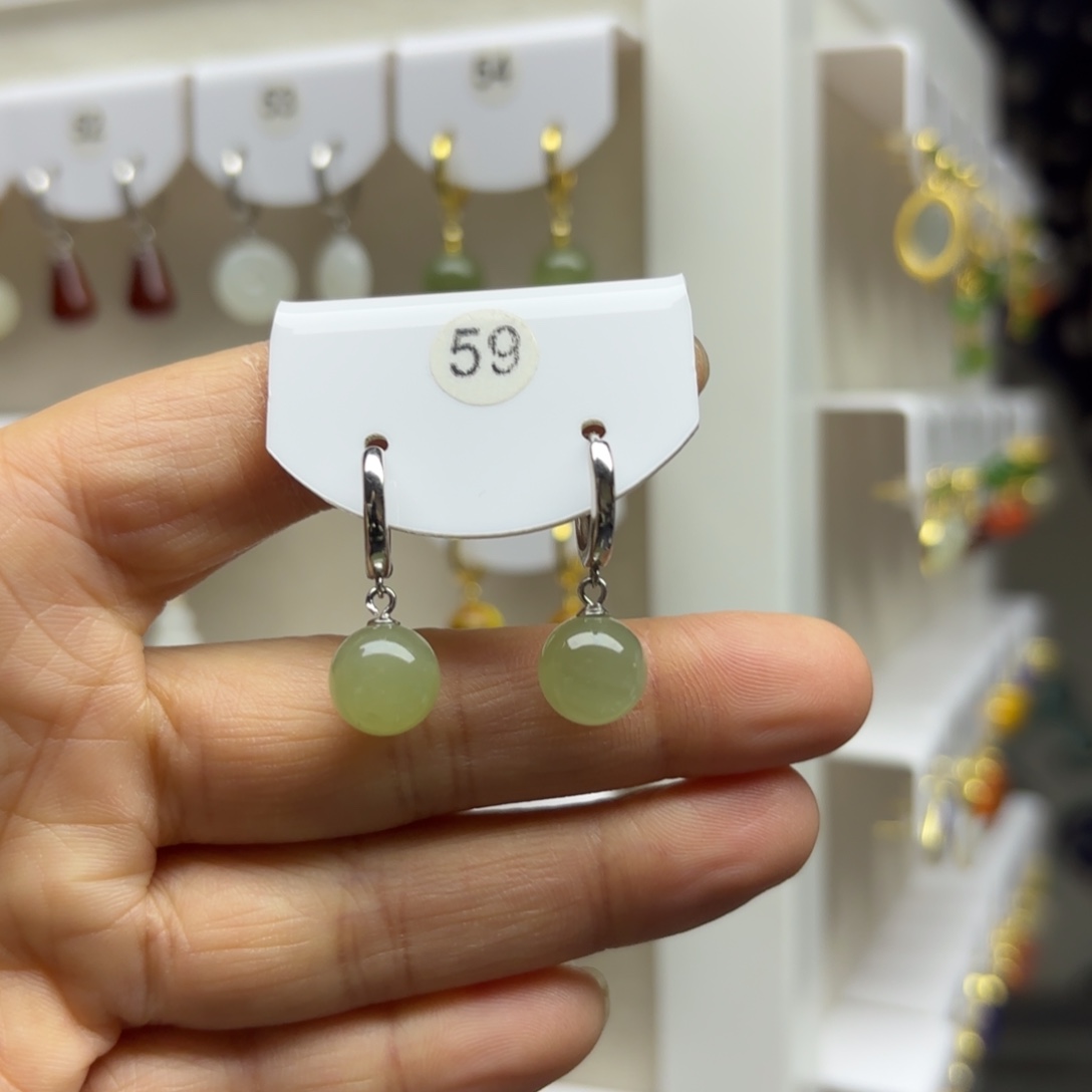 和田玉银S925镶嵌耳饰