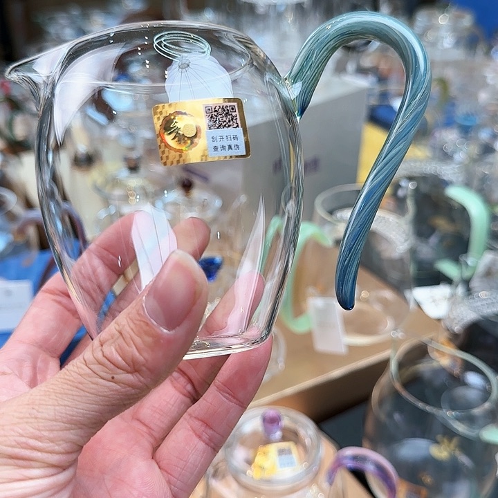 禾器怡然公道杯，，，，