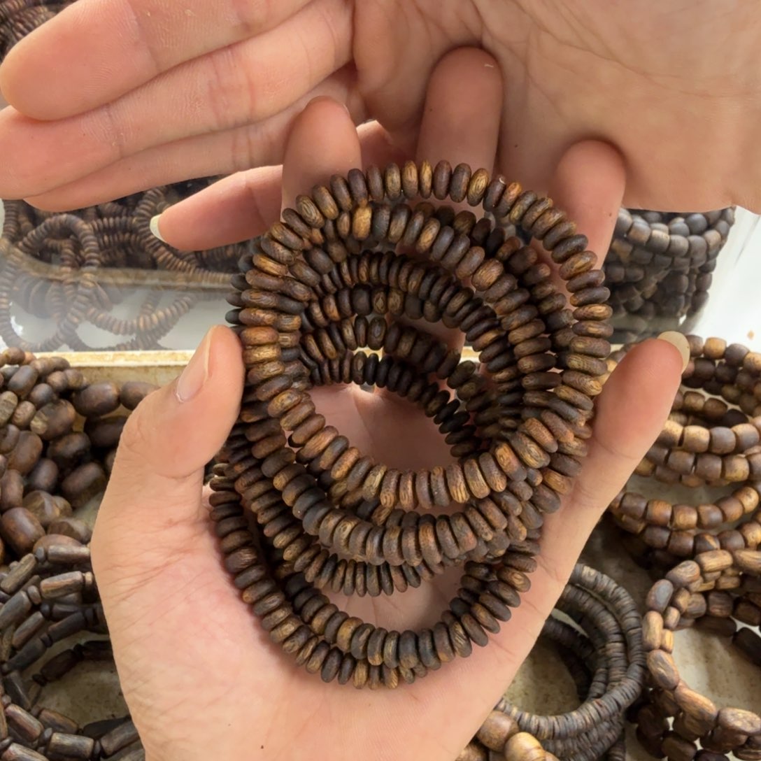 沉香碎屑沉香单圈算盘珠白奇4克多样性发一