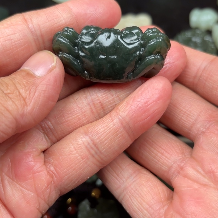 和田玉吊坠未镶嵌