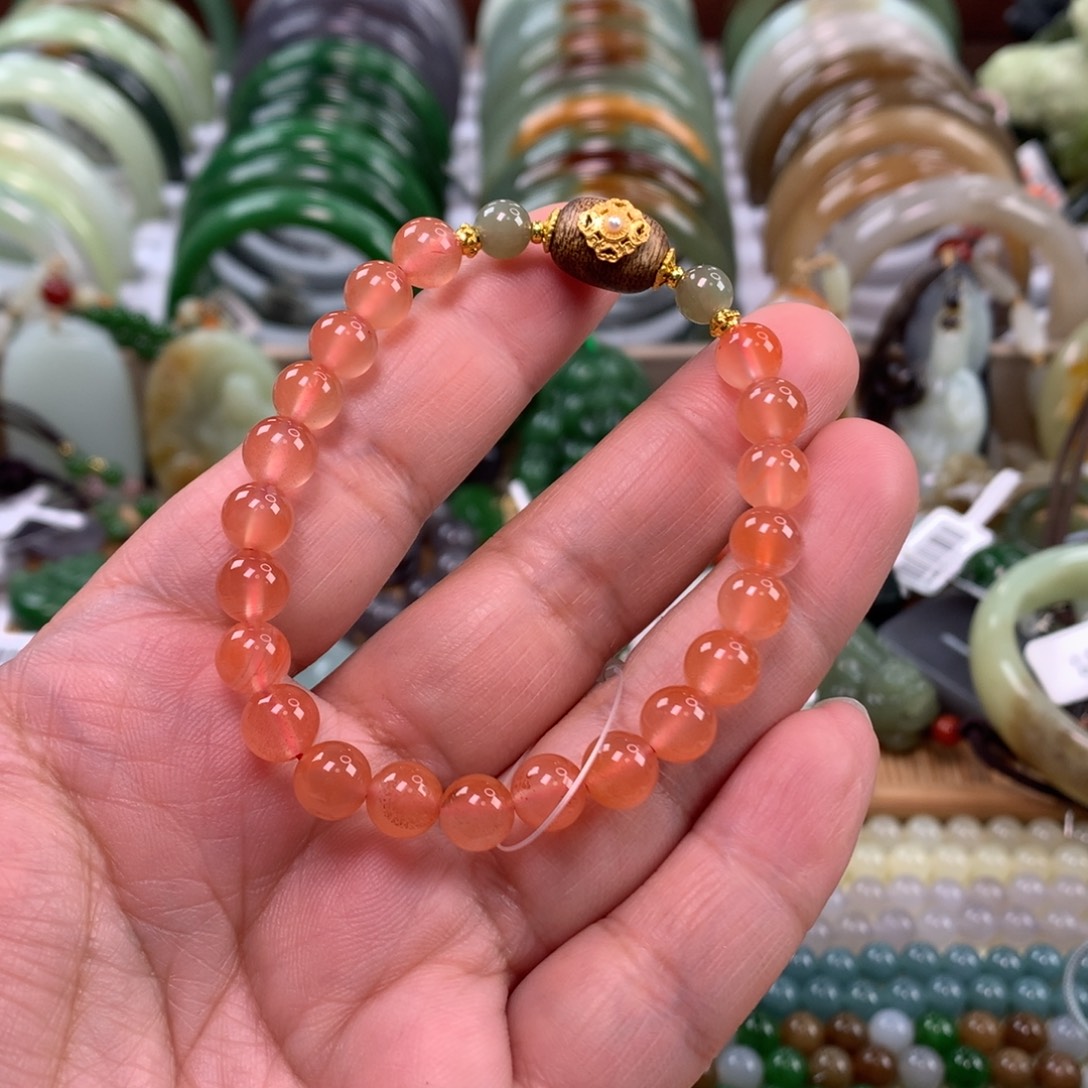 南红玛瑙未镶嵌手链卡0.7