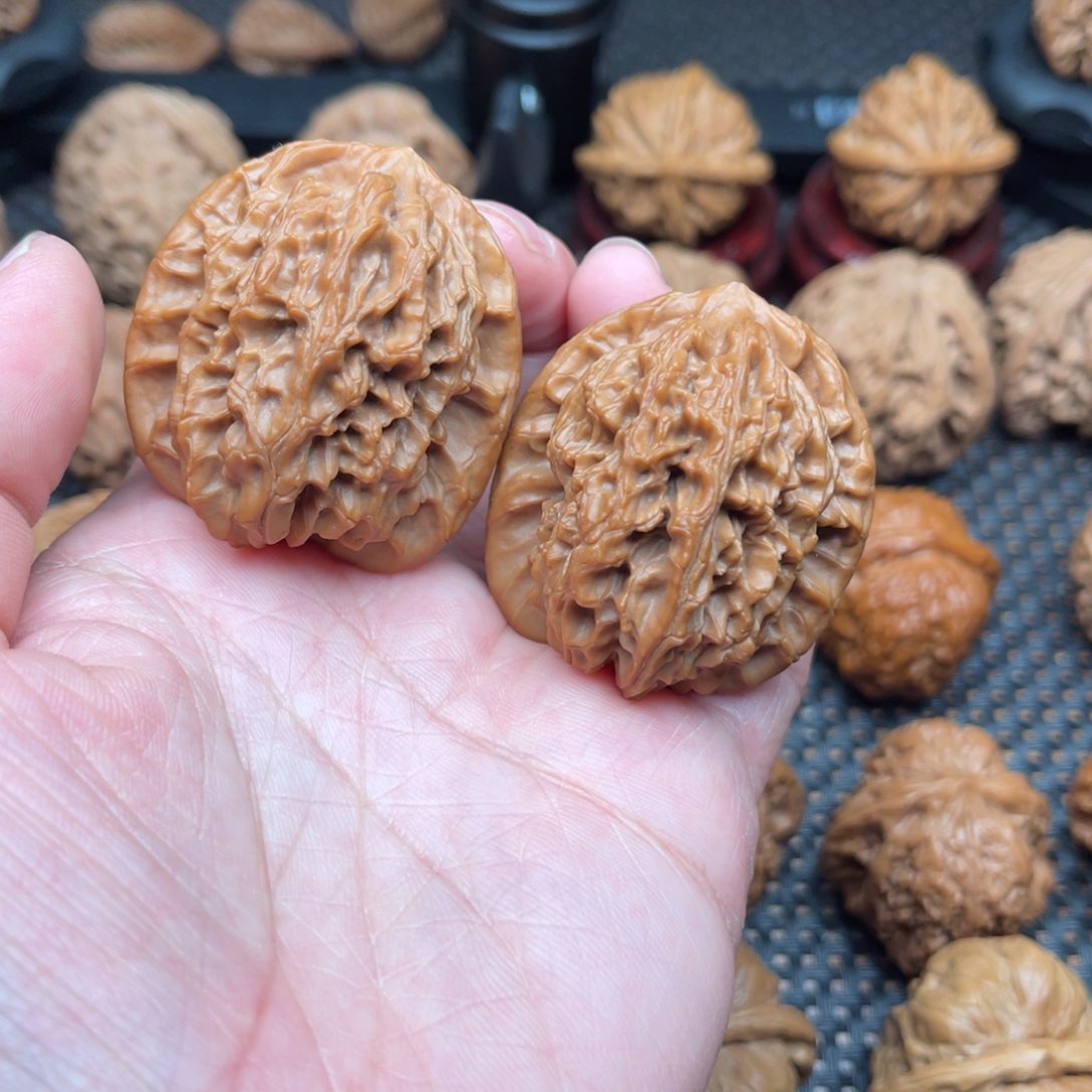 文玩核桃吊坠马老四41尺