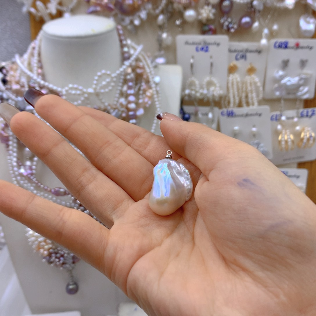 淡水珍珠耳饰银S925镶嵌大****贝