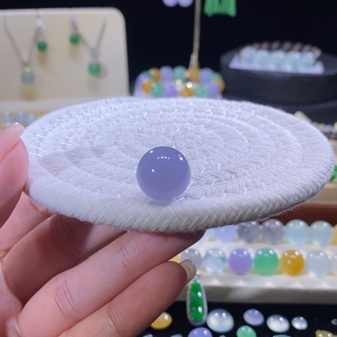 翡翠未镶嵌颈饰浓蓝紫珠卡14.2