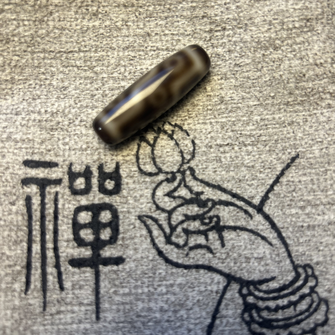 高品质玉化九眼，红沙底，白化料芯。