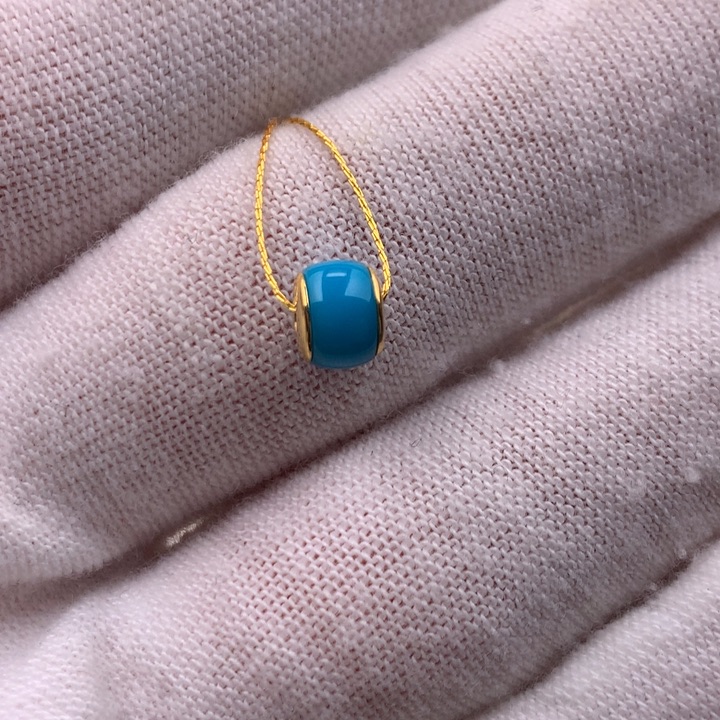 绿松石车挂18K金镶嵌