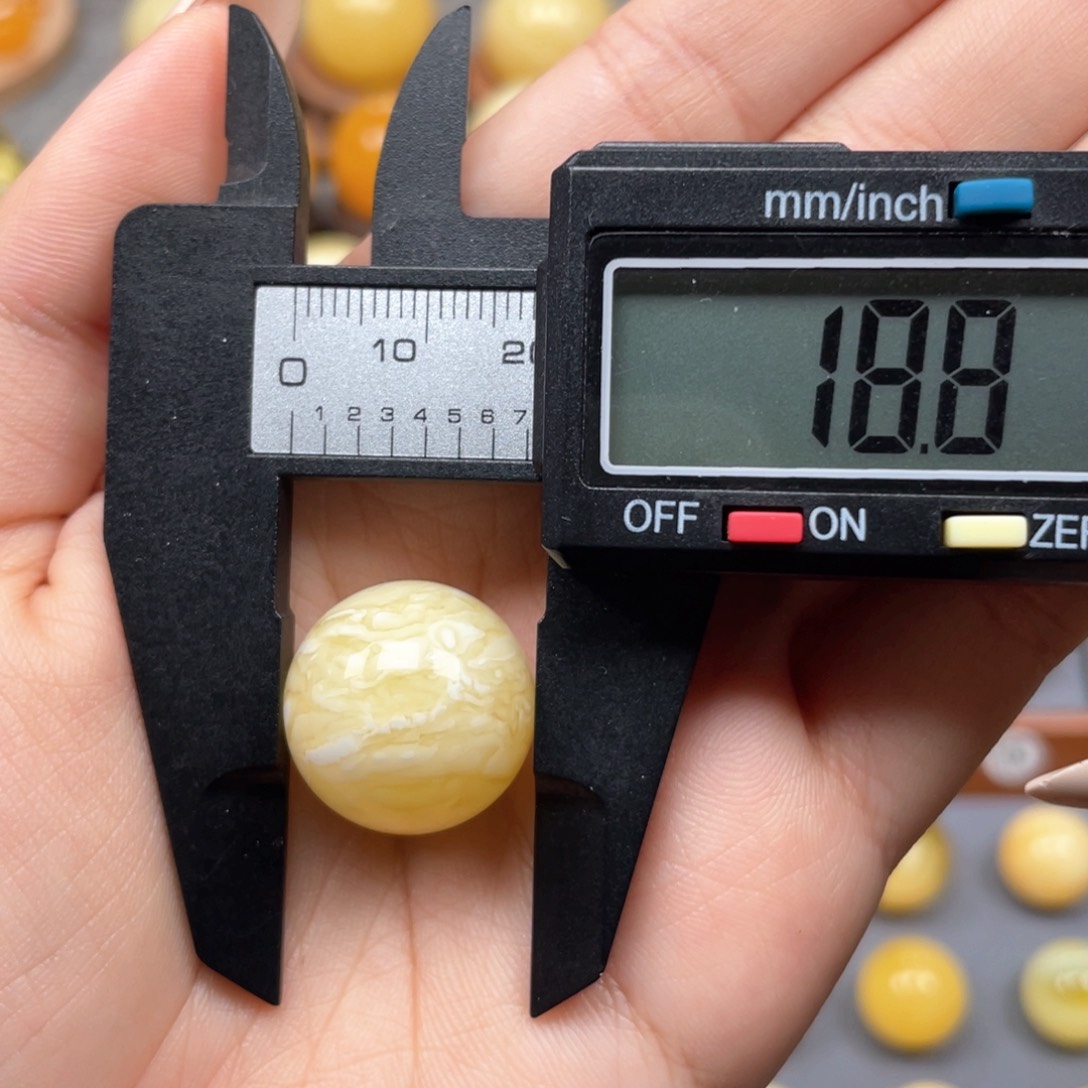 琥珀珠宝奇石未镶嵌꧁****꧂