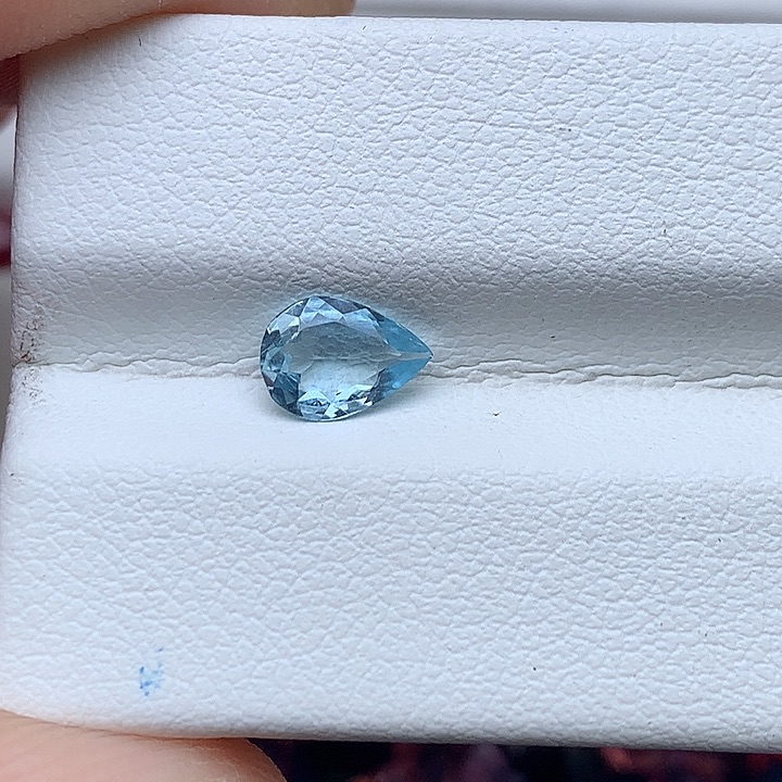 海蓝宝石裸石0.45克拉