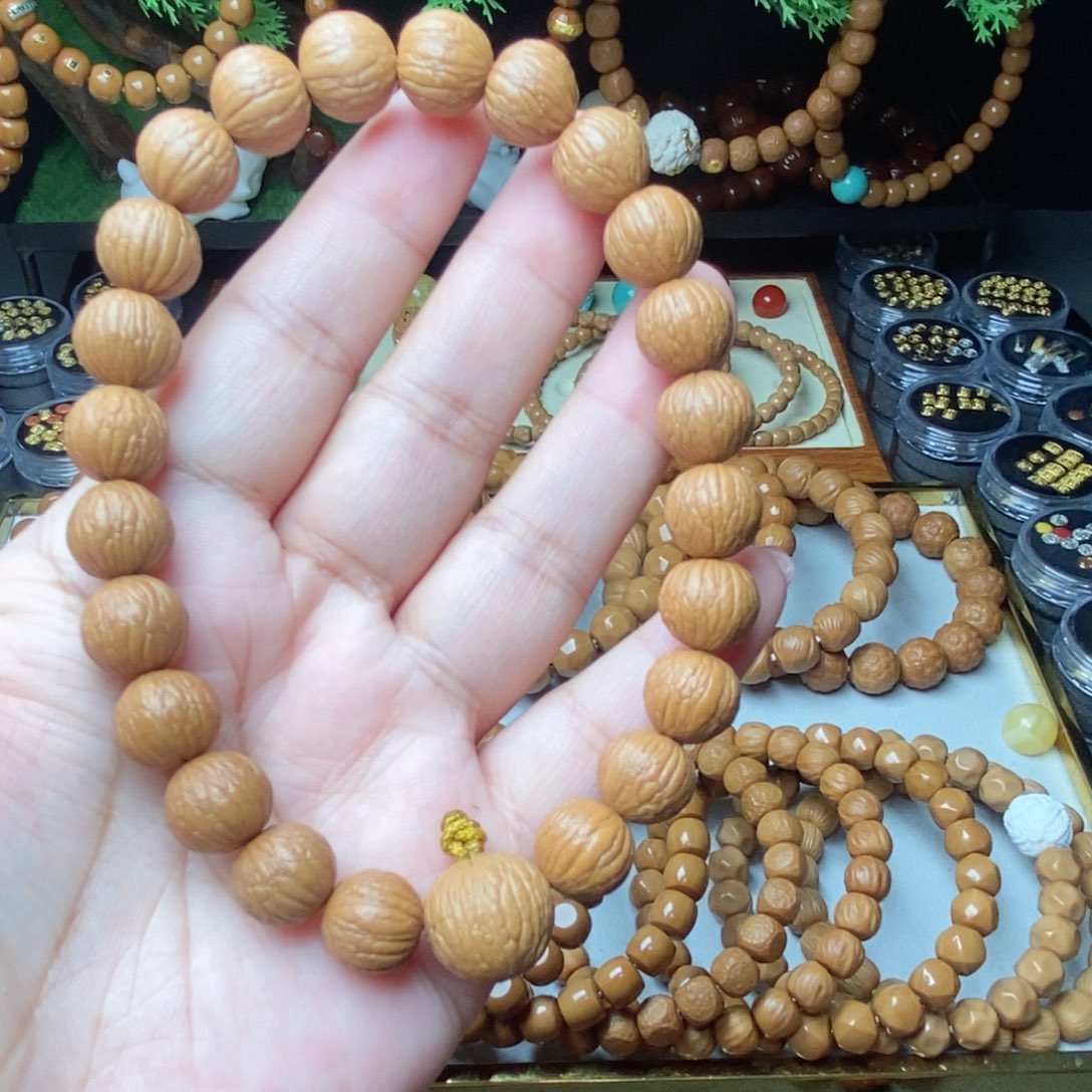 猴头核桃手串v****n精工