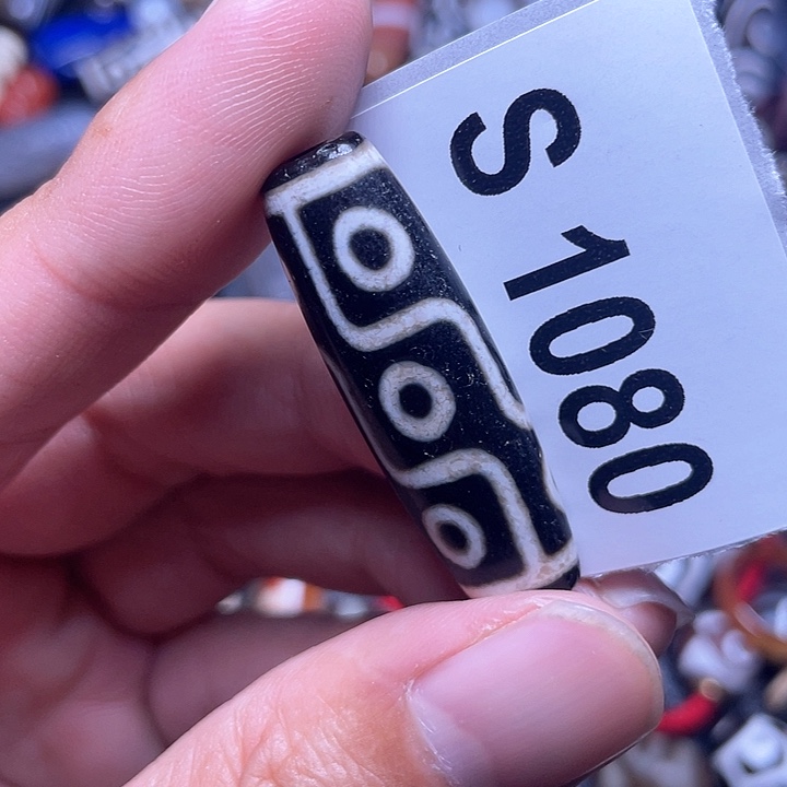 玛瑙/玉髓颈饰未镶嵌有坑