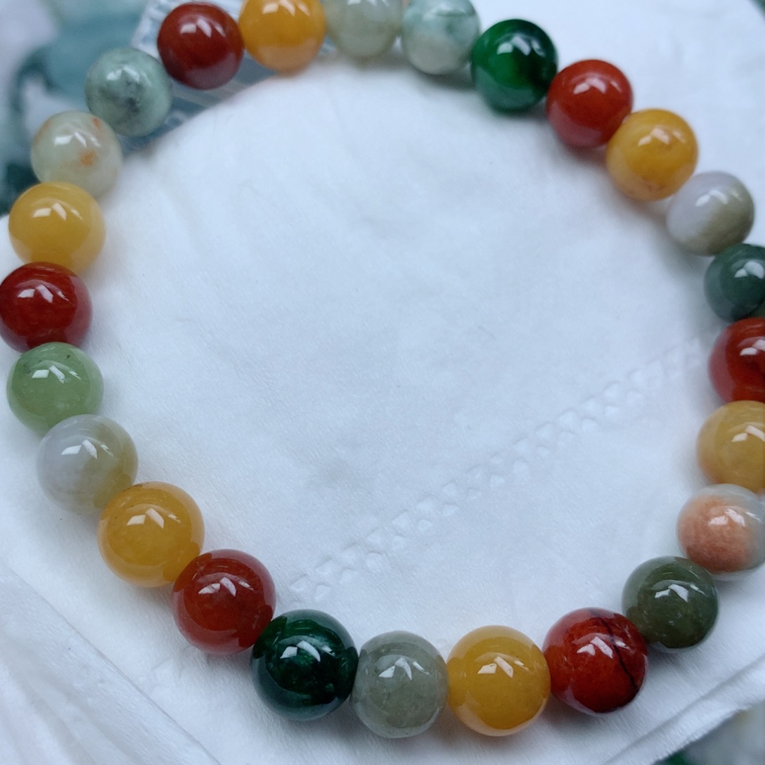 翡翠颈饰未镶嵌吊坠