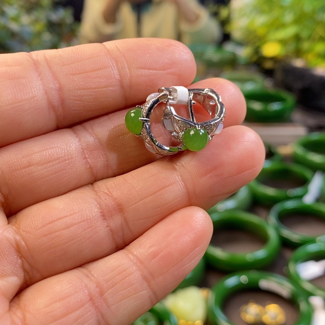 和田玉耳饰银S925镶嵌