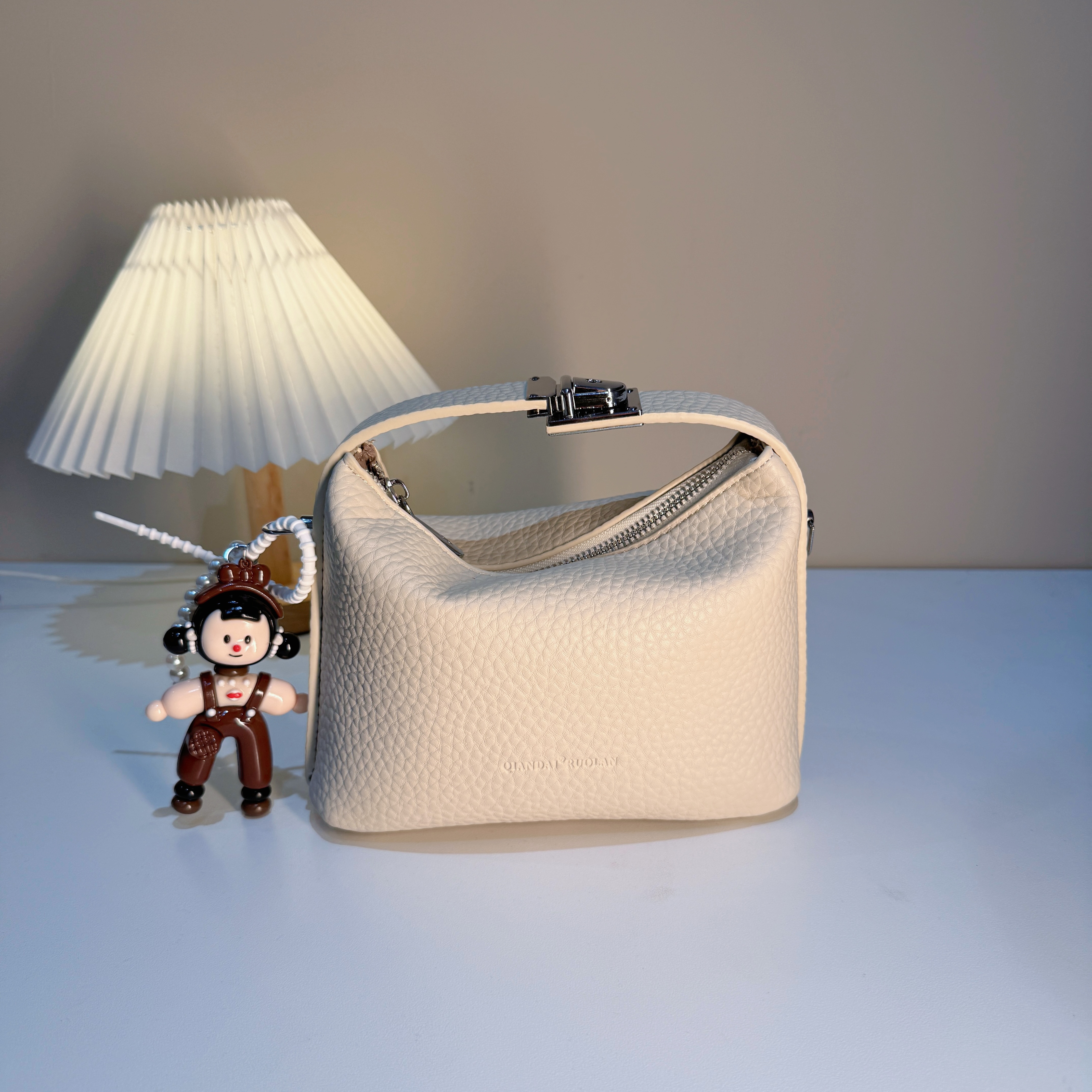 【随身的小饭盒】流行爆款包女士新款小众饭盒包时尚百搭单肩斜挎包