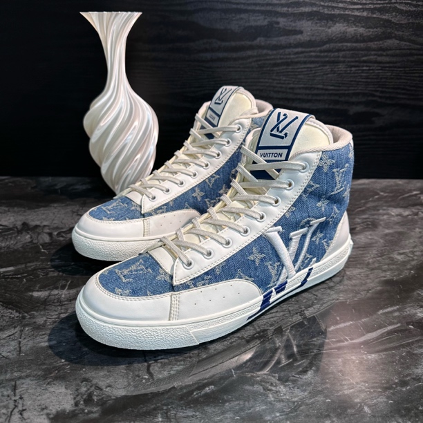 99新 LouisVuitton/路易威登 0798/41.5码/白蓝查理高帮板鞋