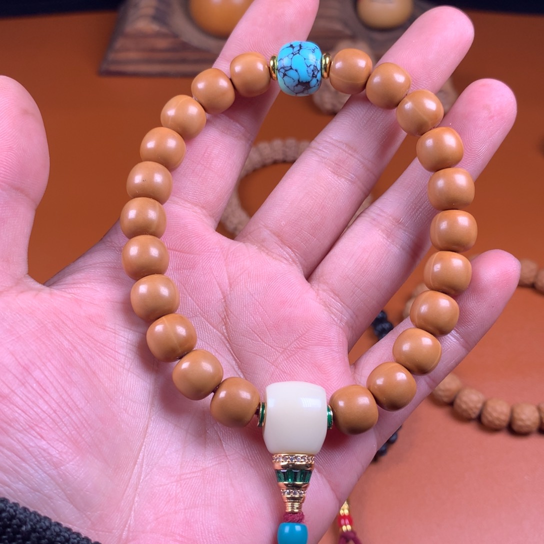 猴头核桃吊坠25255353556