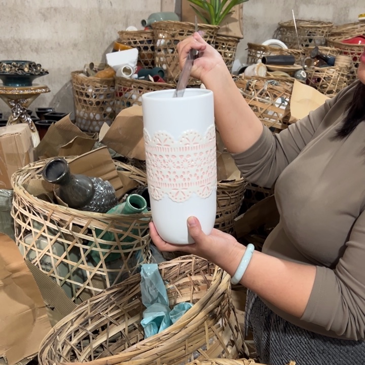 瓶高度25厘米口径10厘米微瑕捡漏