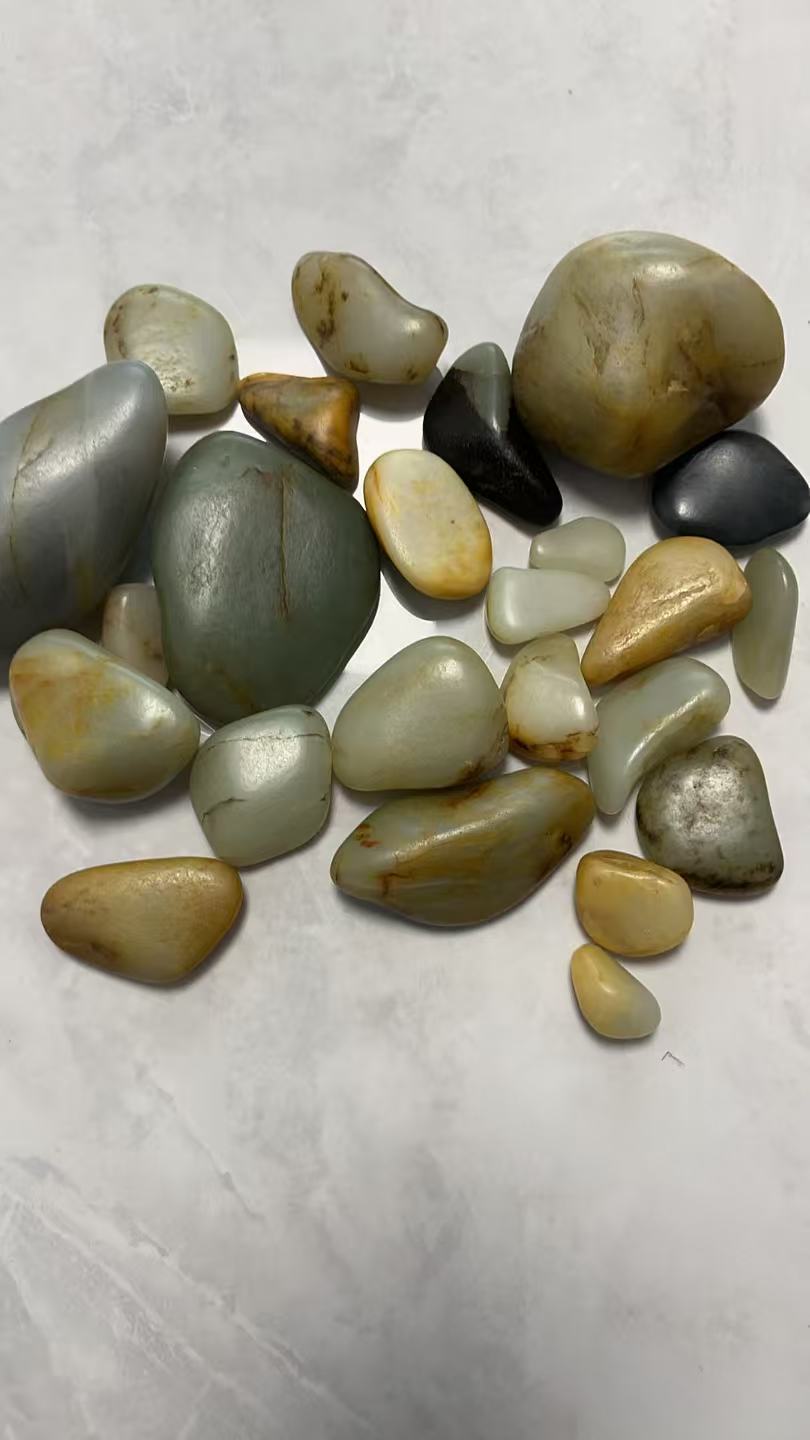 新疆玉龙喀什河天然奇石一物一拍