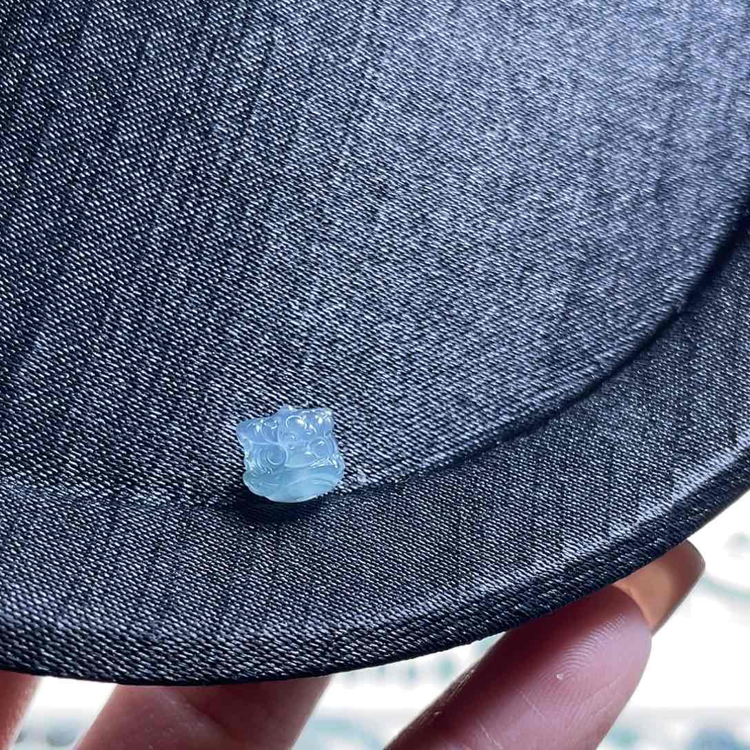 白***雅翡翠散珠卡7+小醒狮