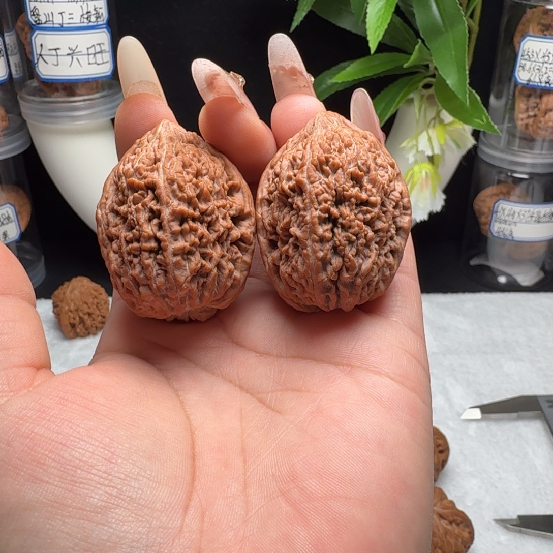 文玩核桃把件全品大蒜头35精对