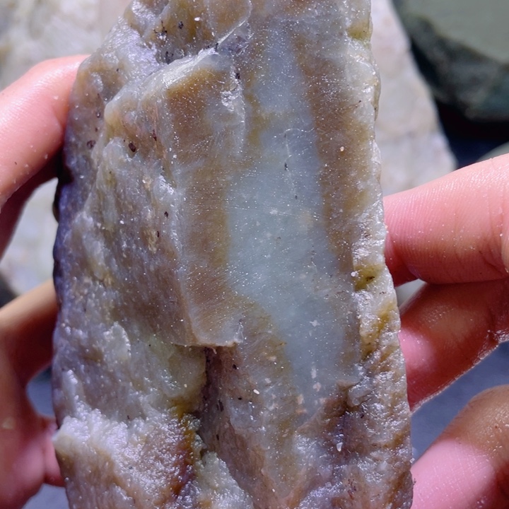 和田玉未镶嵌珠宝半成品