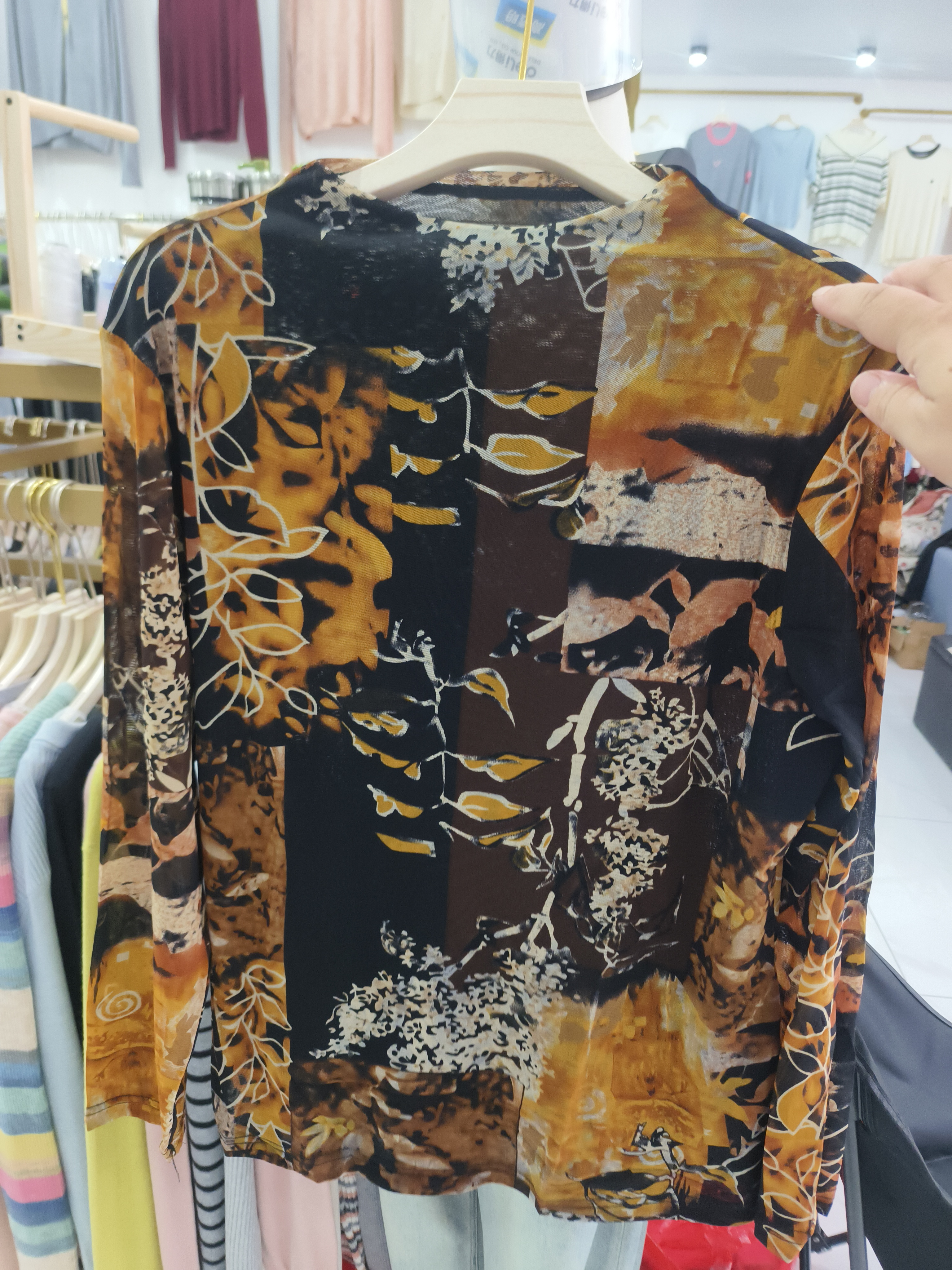 良玉推荐气质小衫