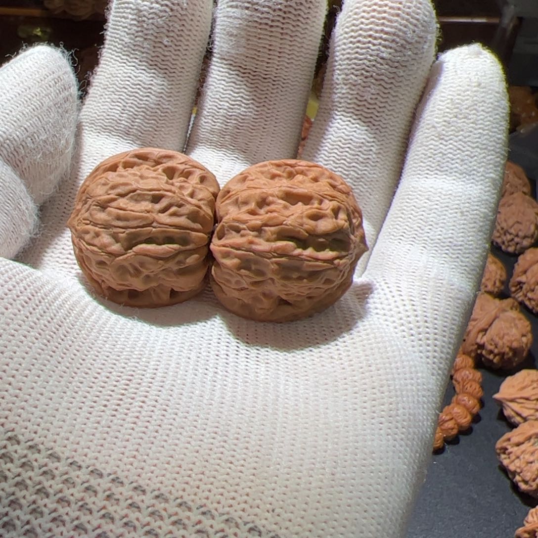 文玩核桃把件小和尚