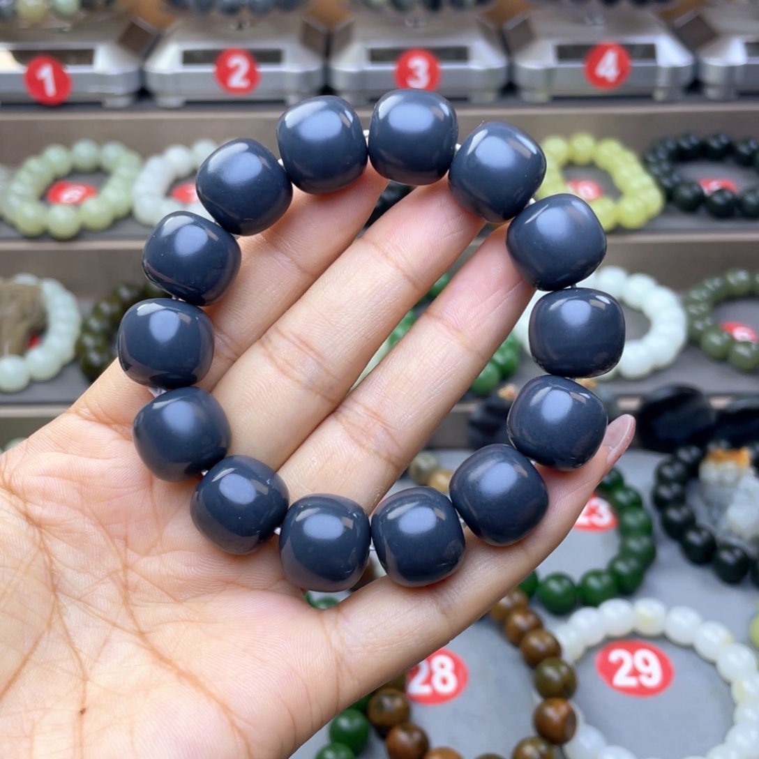 手串未镶嵌和田玉