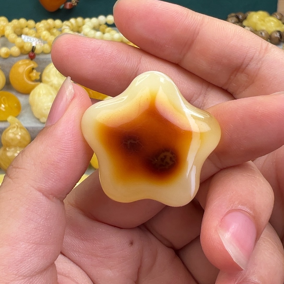 未镶嵌蜜蜡吊坠(不含链)