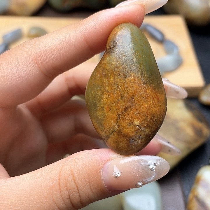 和田玉未镶嵌颈饰6