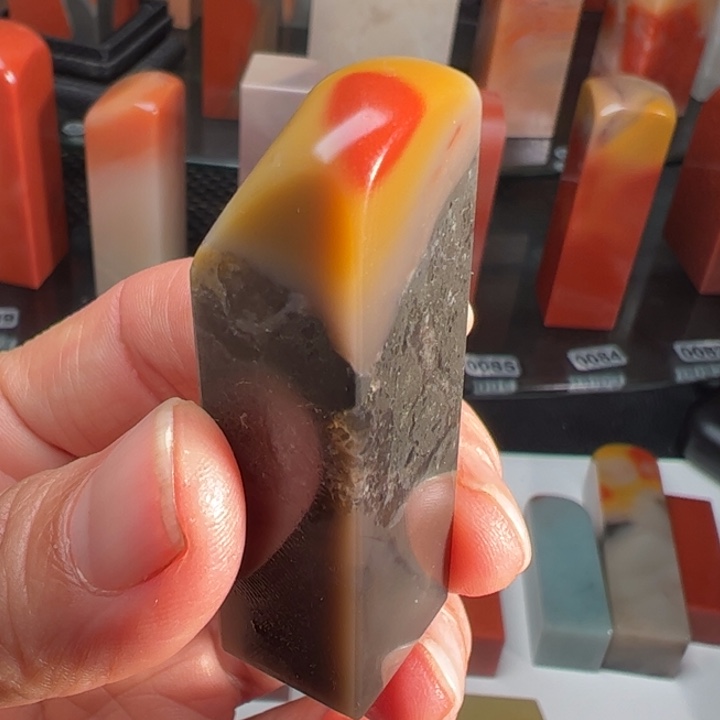 老挝石我们的确是一