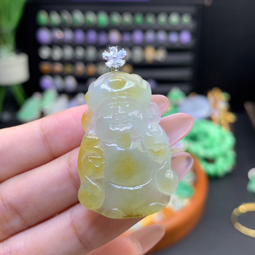 翡翠18K金镶嵌颈饰