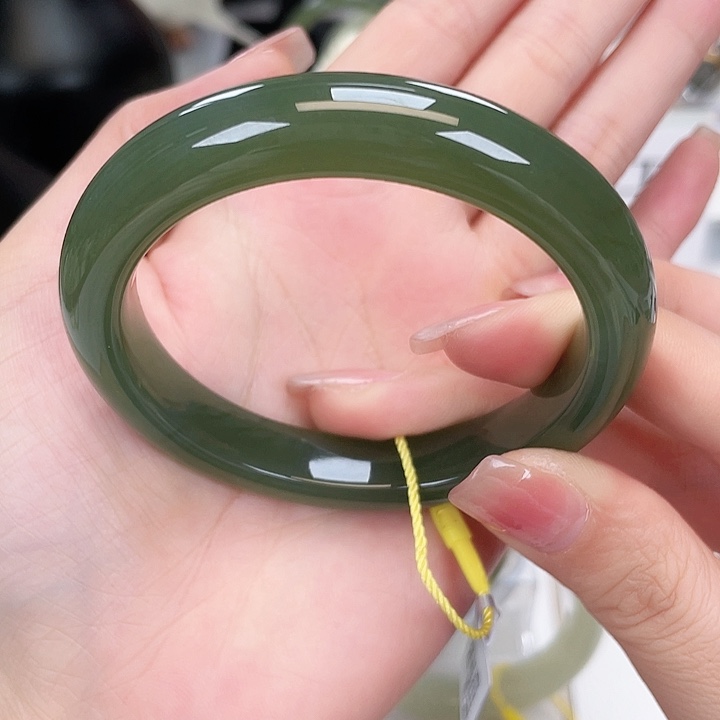 和田玉手镯5657未镶嵌