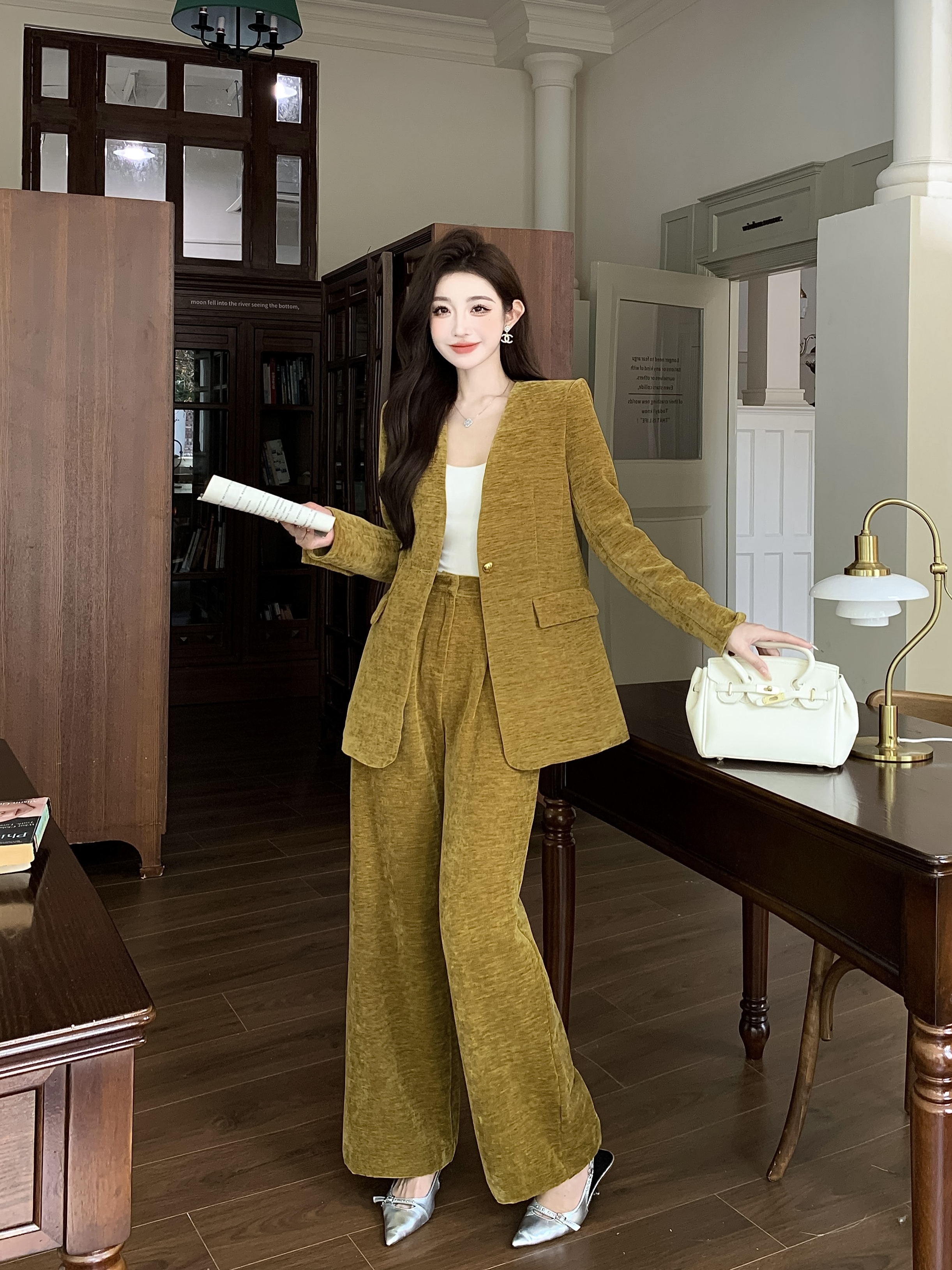 鹿行     深圳    南油女装   （201----250）