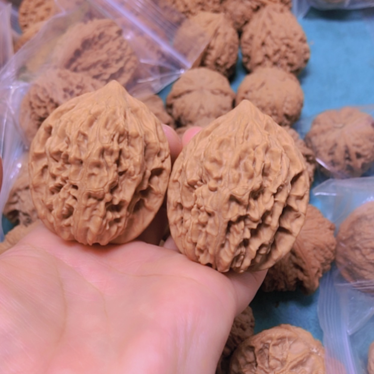 【闪购商品】摆件核桃42鸡心有修