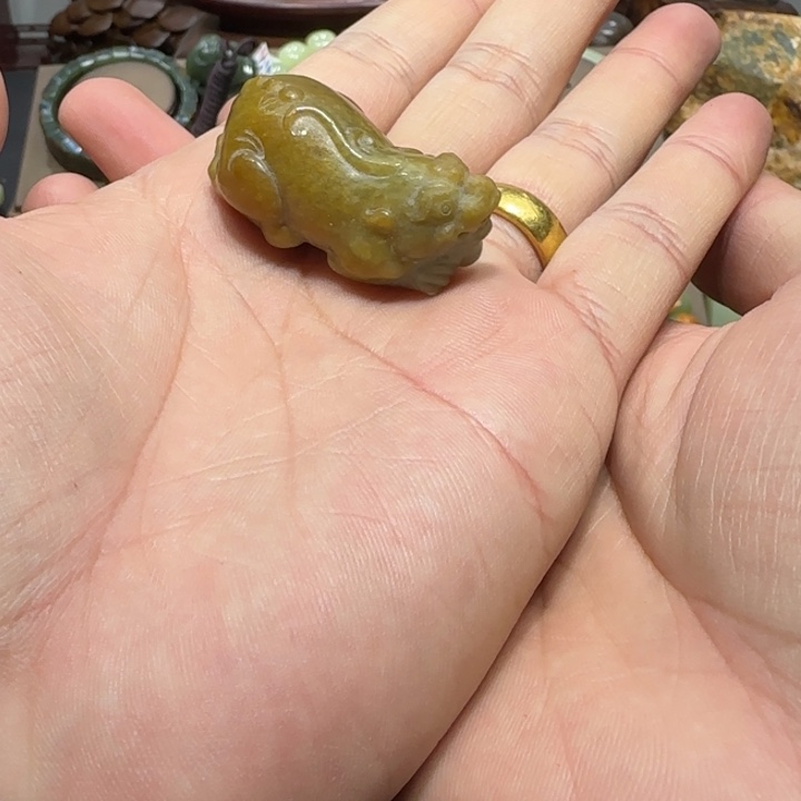 和田玉（糖玉）未镶嵌挂件