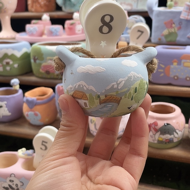 8…..手工手绘花盆