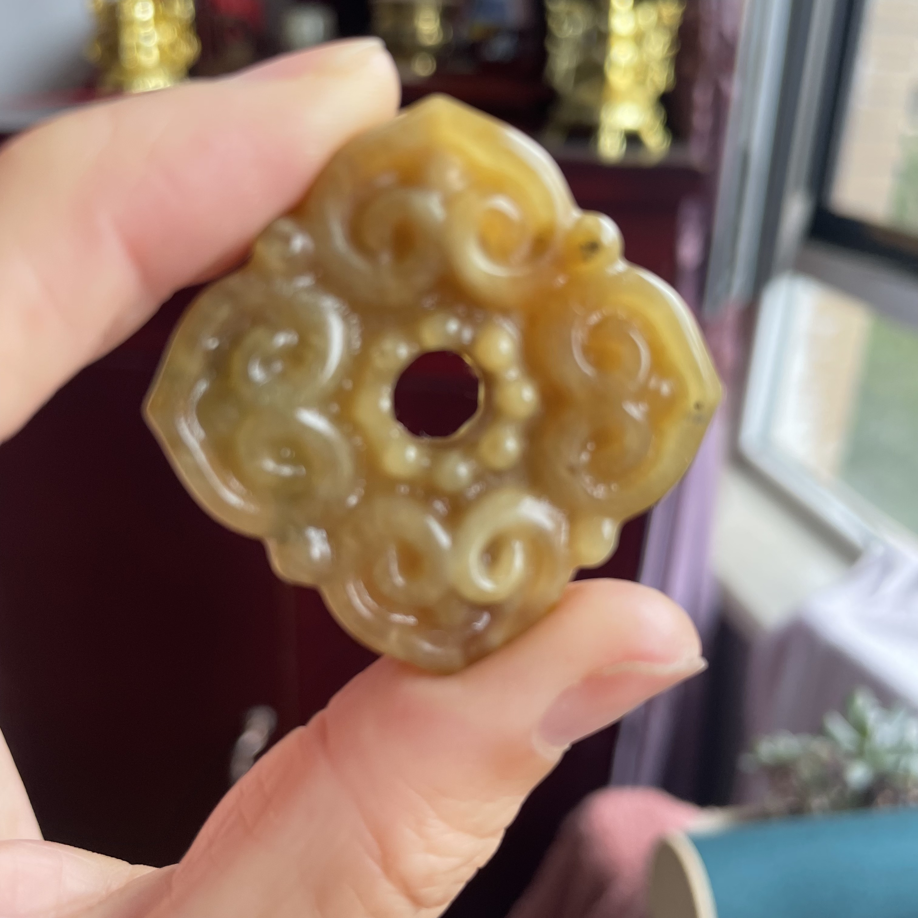 岫玉方扣吊坠项链