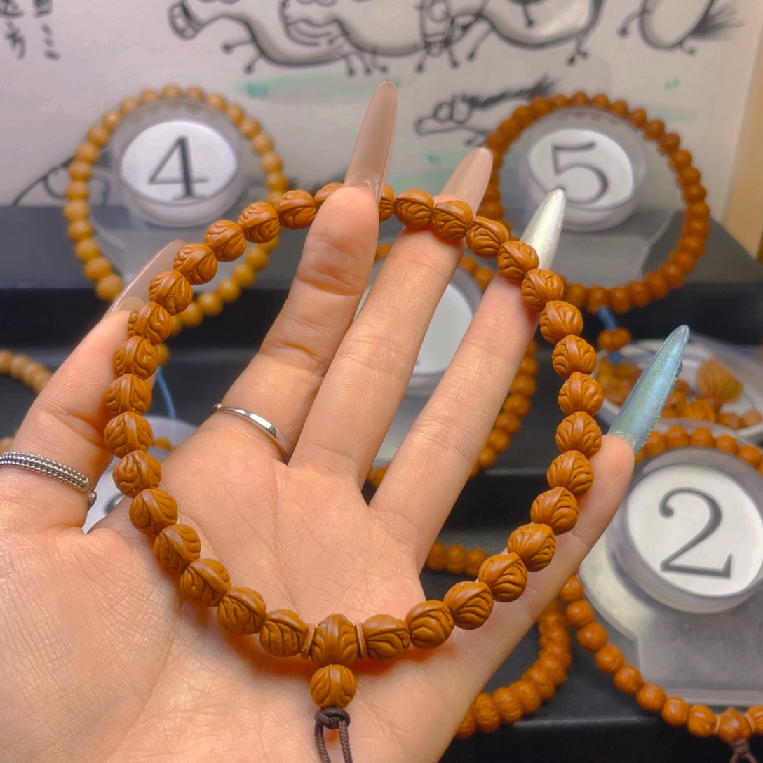 萌***娃桃核吊坠0.99999999999