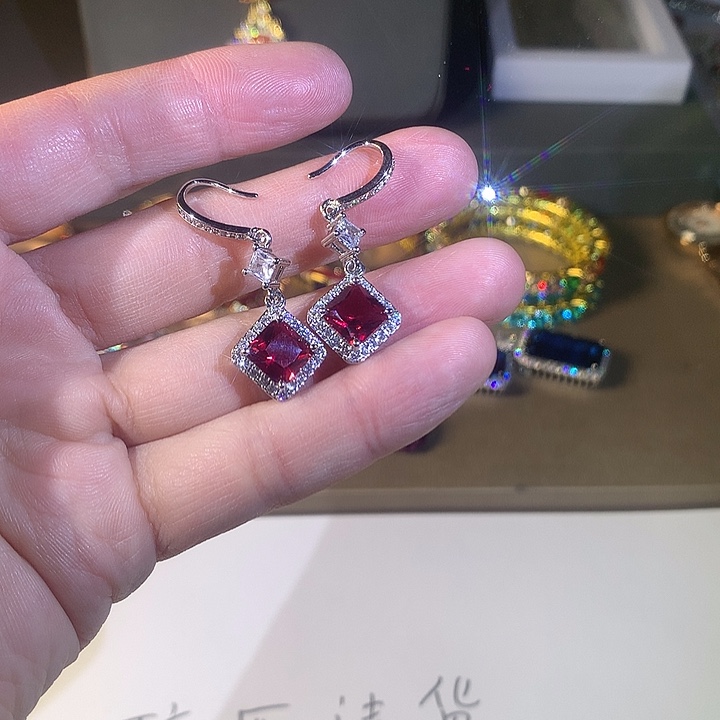 非金属90耳钩。     