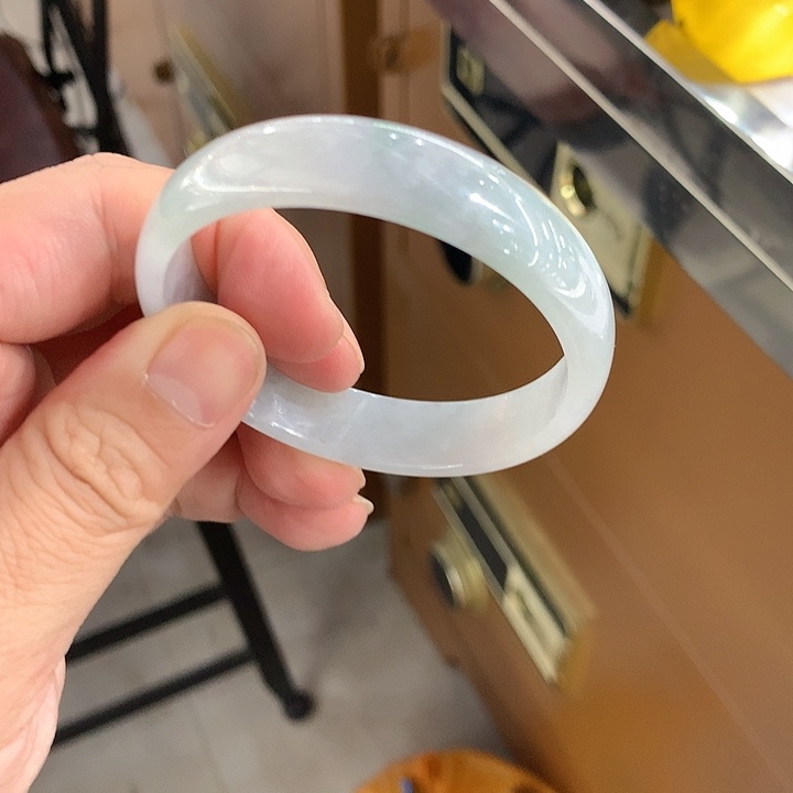 翡翠颈饰未镶嵌53圈