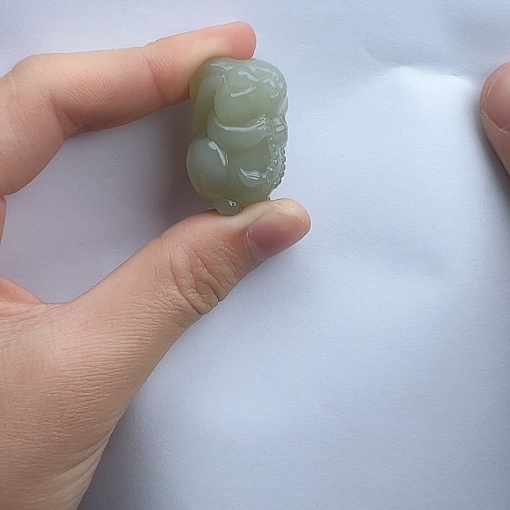 和田玉挂件。k k未镶嵌