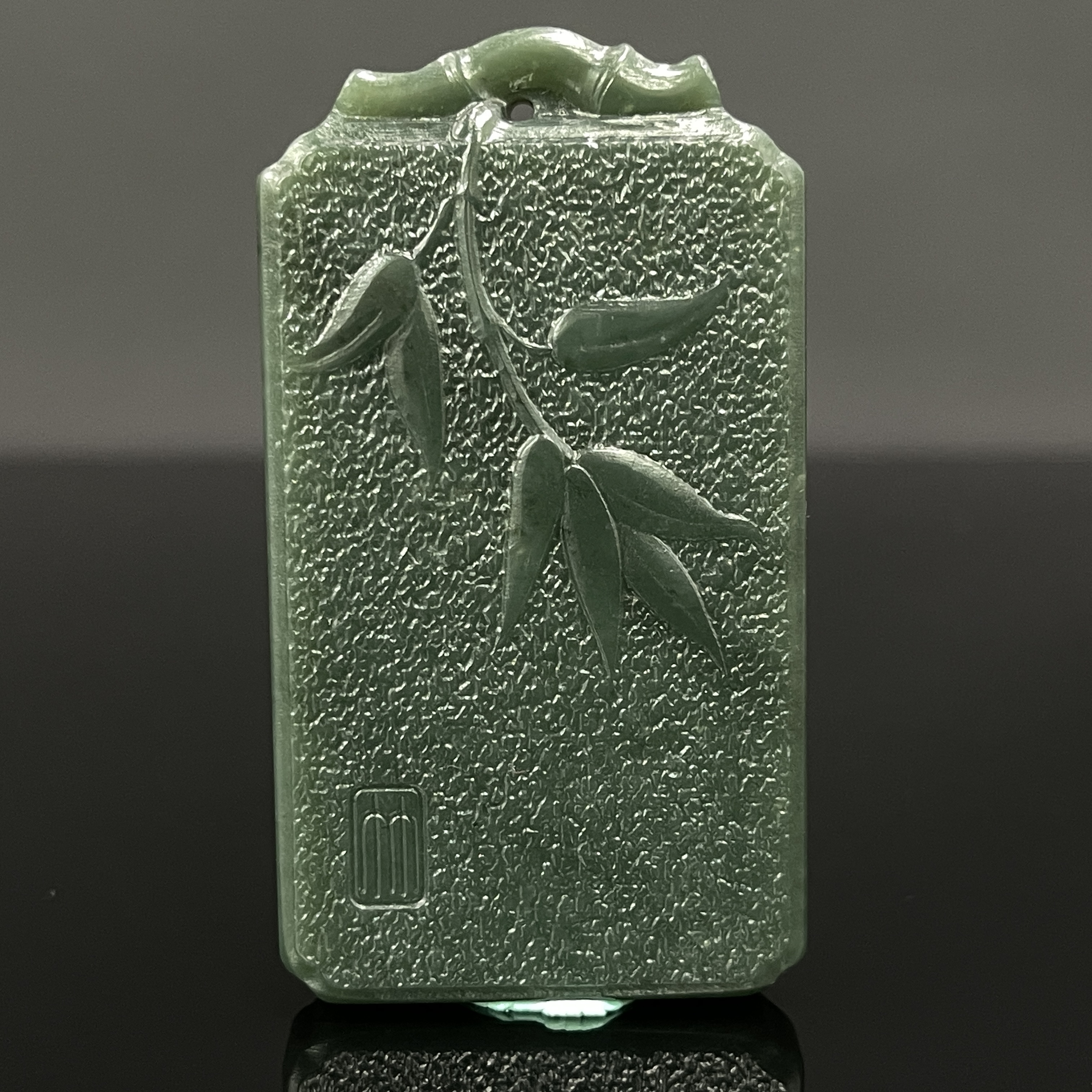 0103GY8592和田玉挂件