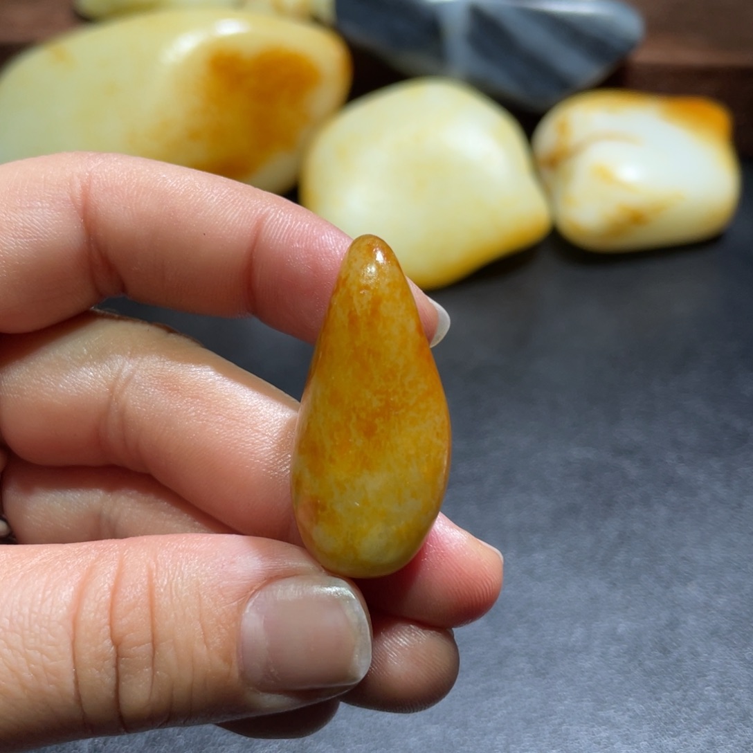 C***1和田玉（子料）未镶嵌挂件