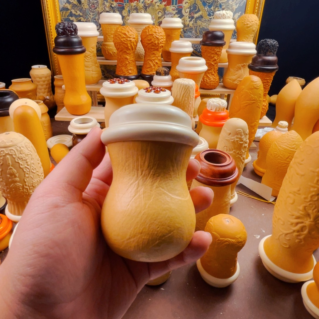 黑白虫葫芦，密胺口盖蒙心，有微瑕