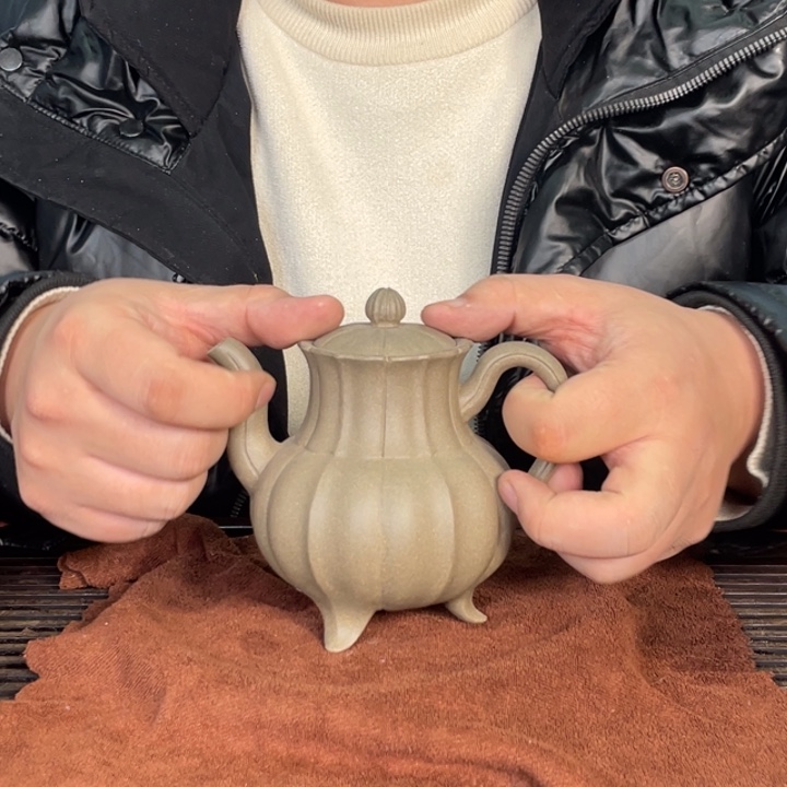 紫砂茶壶东方明珠和他联系我
