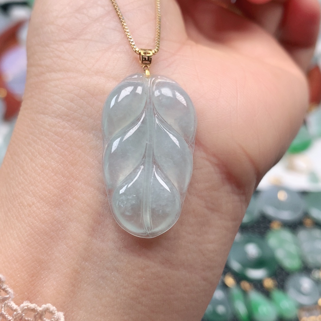 【闪购商品】翡翠吊坠(不含链)未镶嵌
