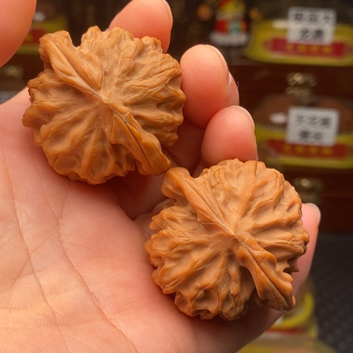 吊坠文玩核桃野生梦幻龙鳞大尺45