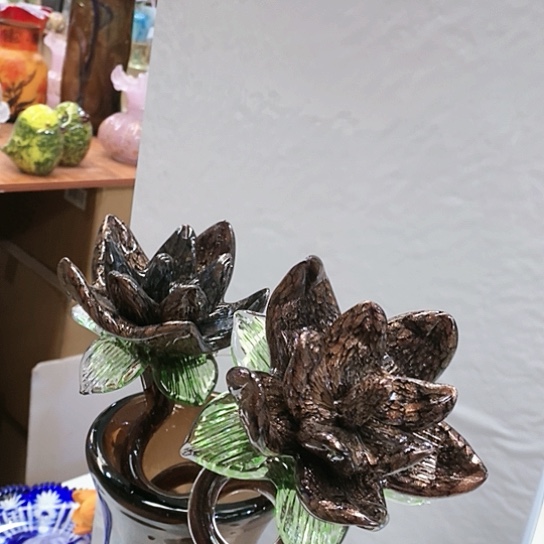 琉璃花瓶高45厘米宽9厘米